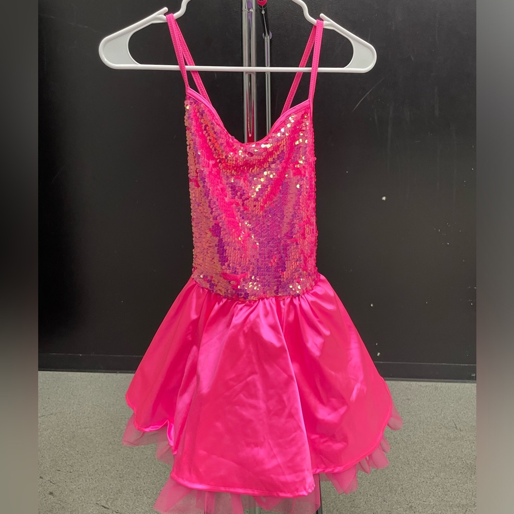 Weismanns dance costume